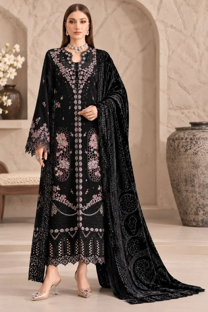 Plachi Black