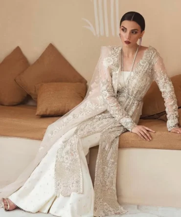 Soraya Off White